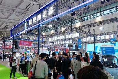 冬天接娃用車推薦 全封閉式塑框三輪車十大品牌，臺州市場誰更勝一籌？